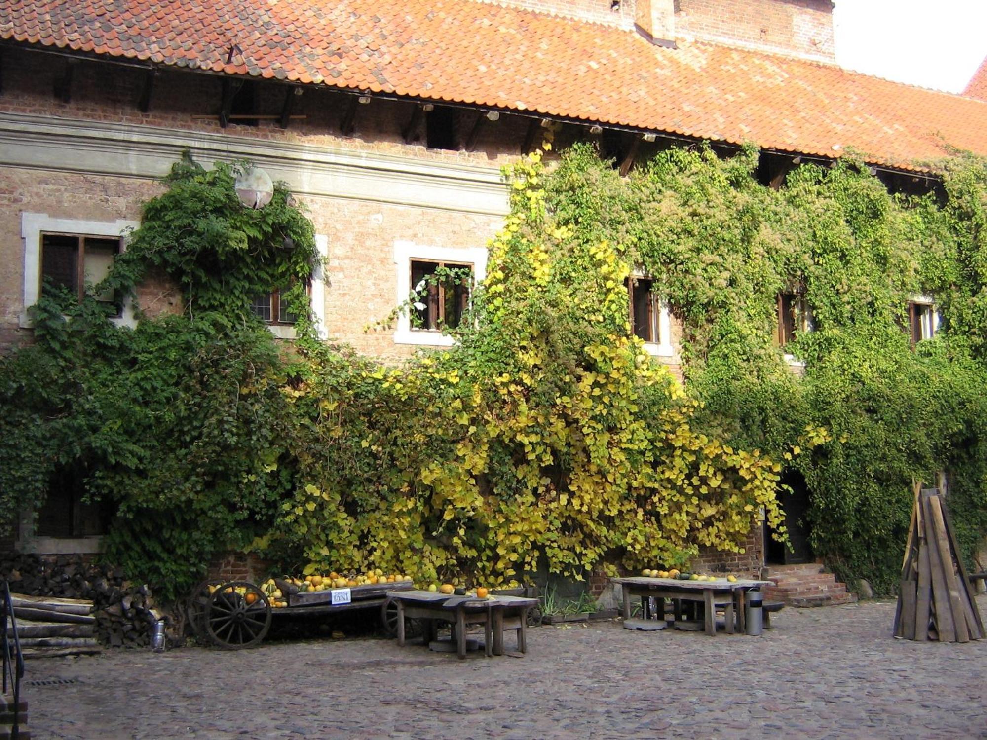 Zamek Reszel Hotel Buitenkant foto